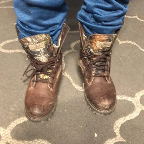 L.L. Bean MEN’S hinting Boots Size 8 Leather excellent for use by hunters or sno - Picture 13 of 17